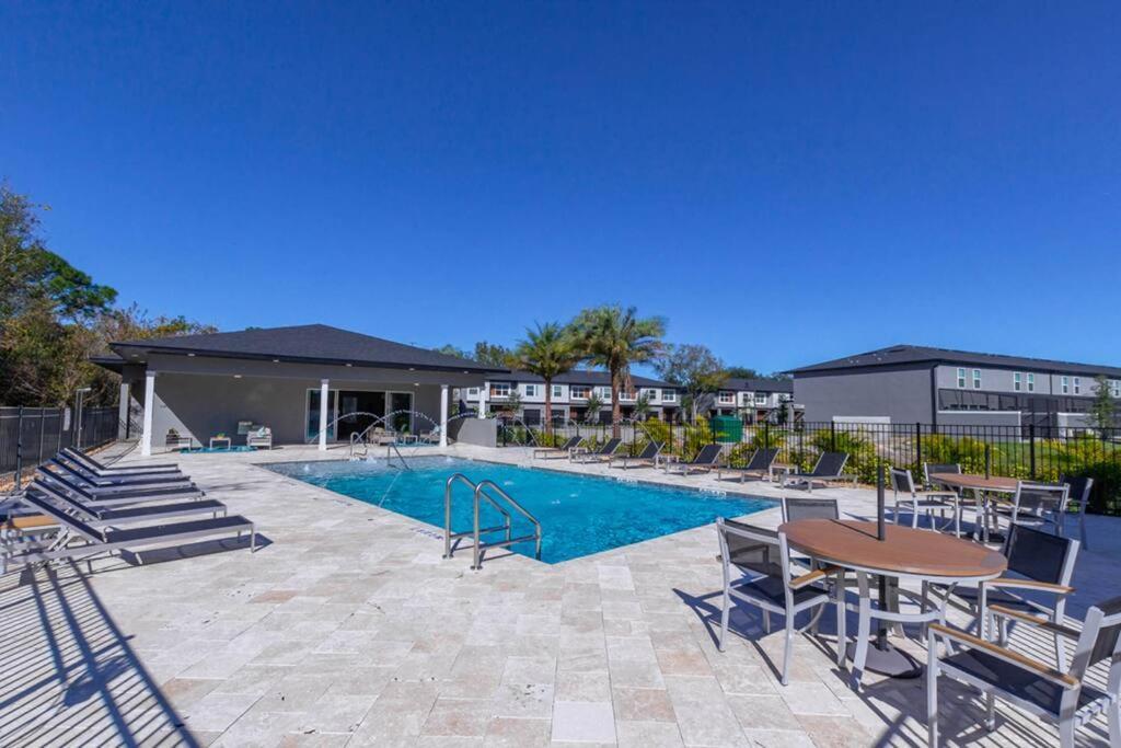 Beautiful Four Bedrooms Townhouse With Splash Pool At Le Reve Resort Kissimmee Exterior foto