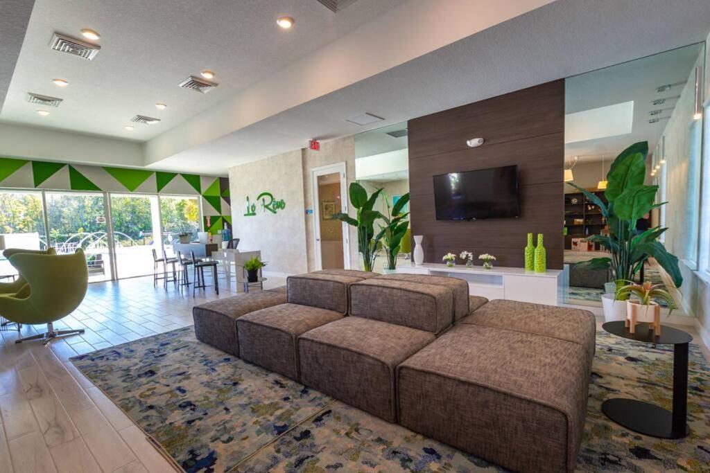 Beautiful Four Bedrooms Townhouse With Splash Pool At Le Reve Resort Kissimmee Exterior foto